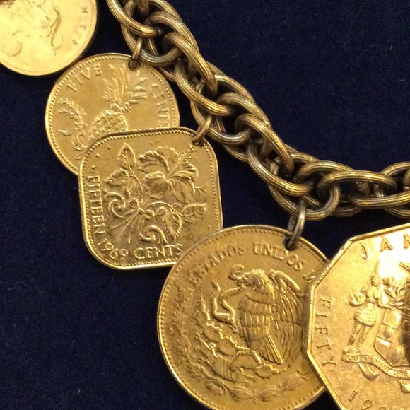 Gold-plated real coins 17-inch chain—80s fabulous! - Picture 2 of 7